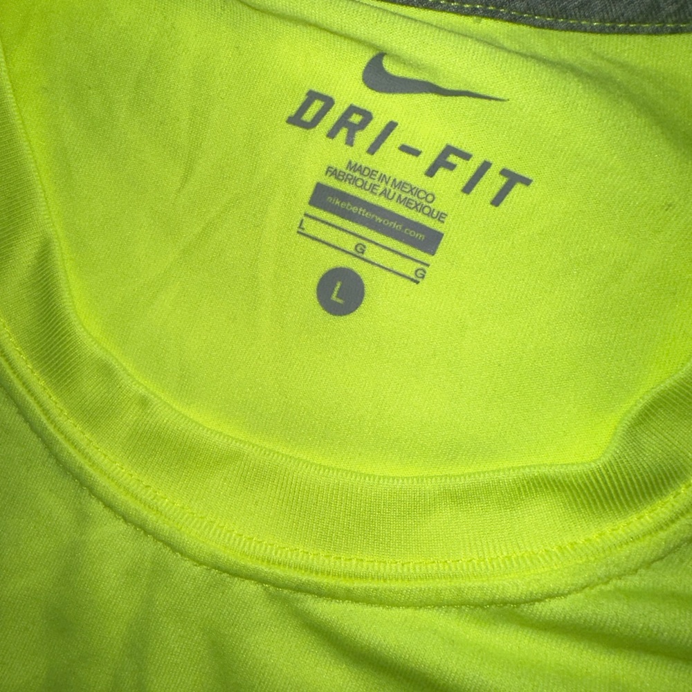 Neon Nike Dri-fit shirt| size L | Color Yellow - Picture 2 of 2